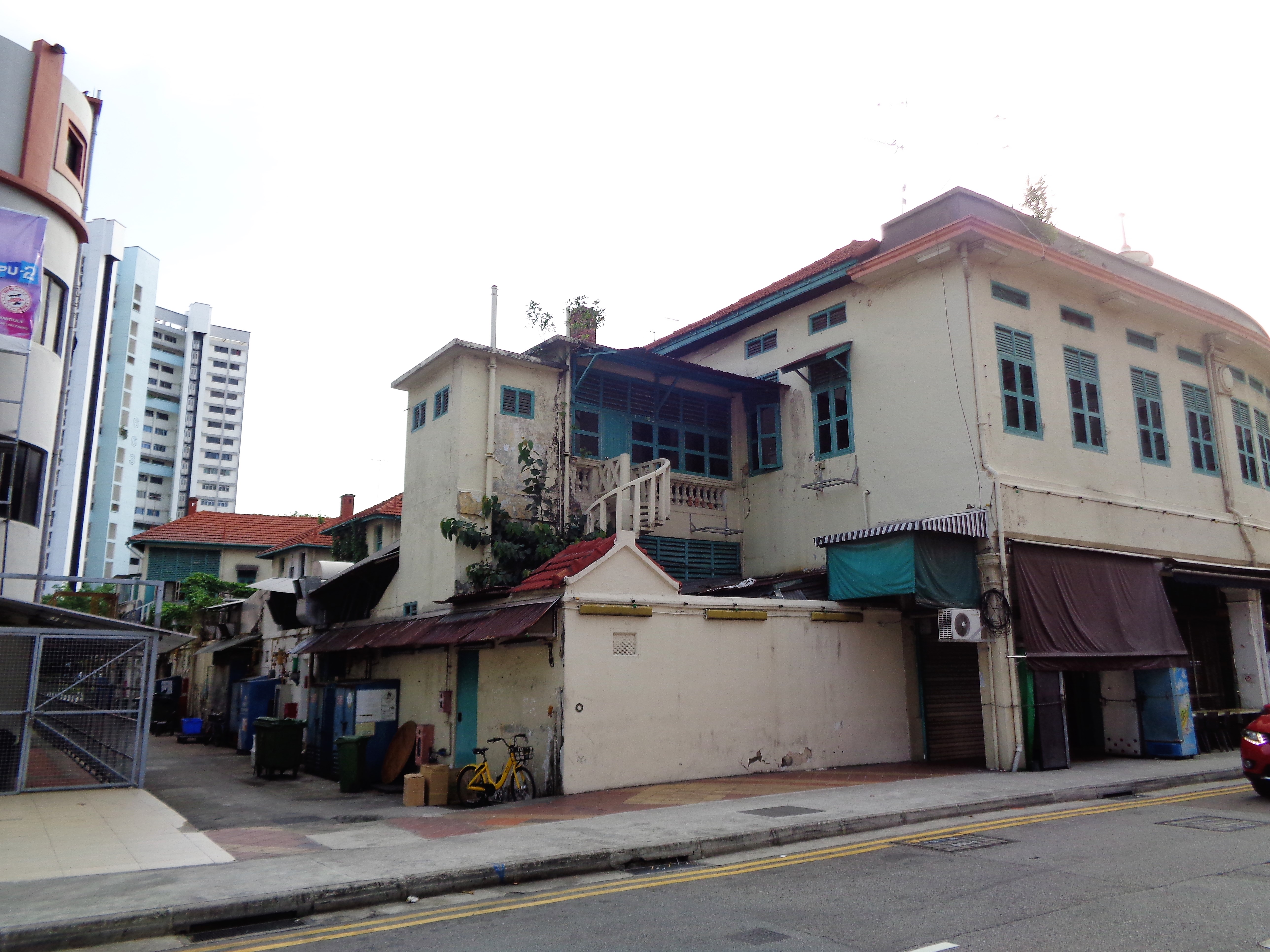 Back_section_Ellison